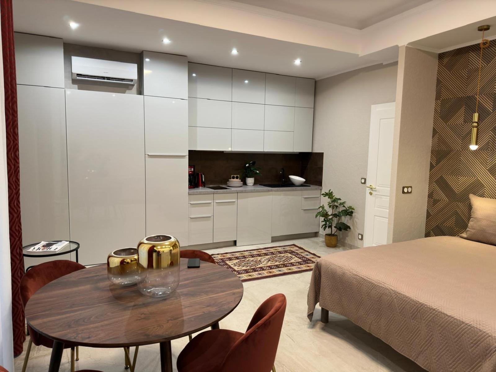 Apartment Extraordinaire Grand Au Centre 6 Minutes A Pied De La Et L'hotel Negresco