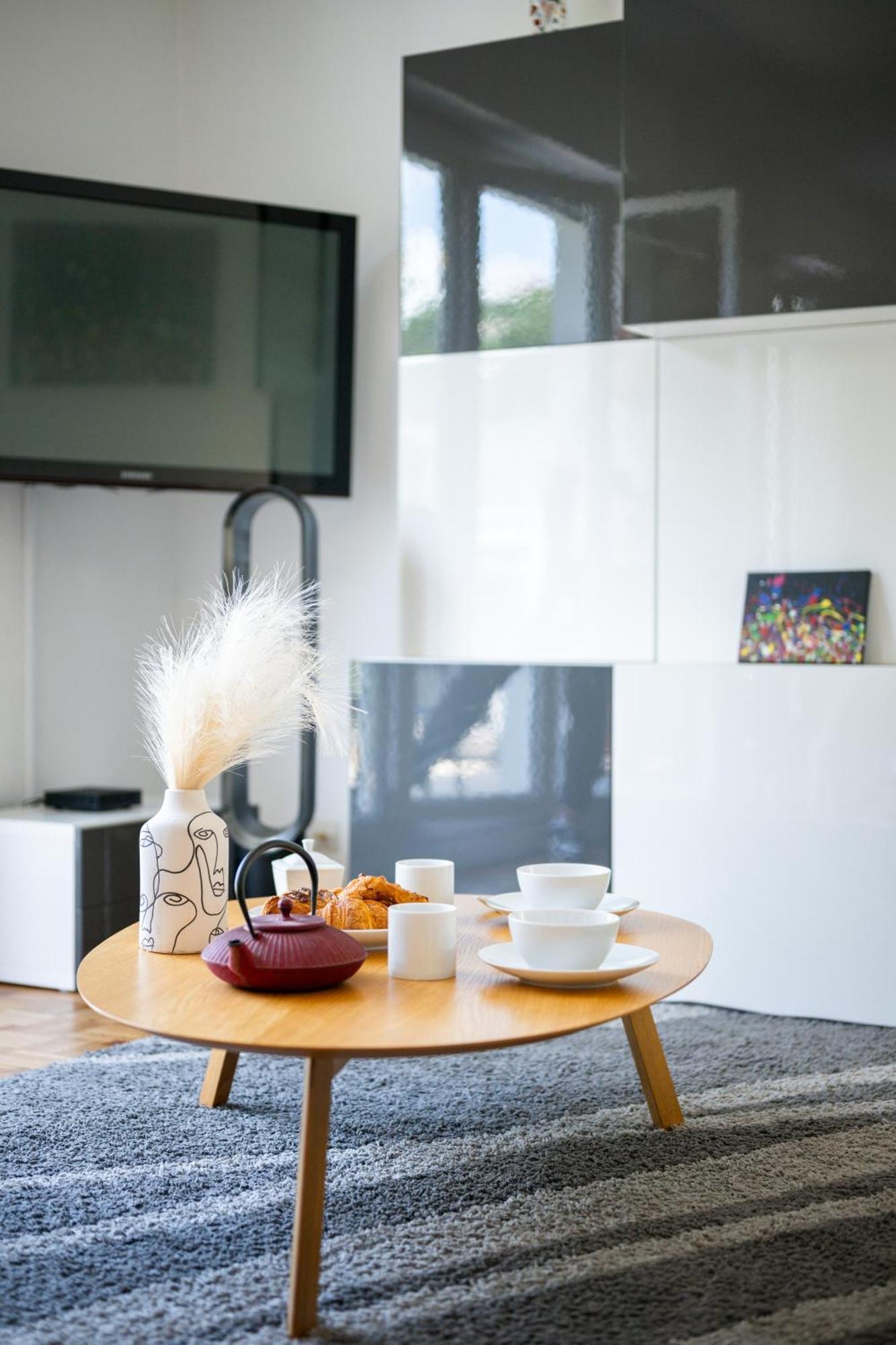 Apartment Ciel D'orves - Terrasse Spacieuse- Parking Prive Nice