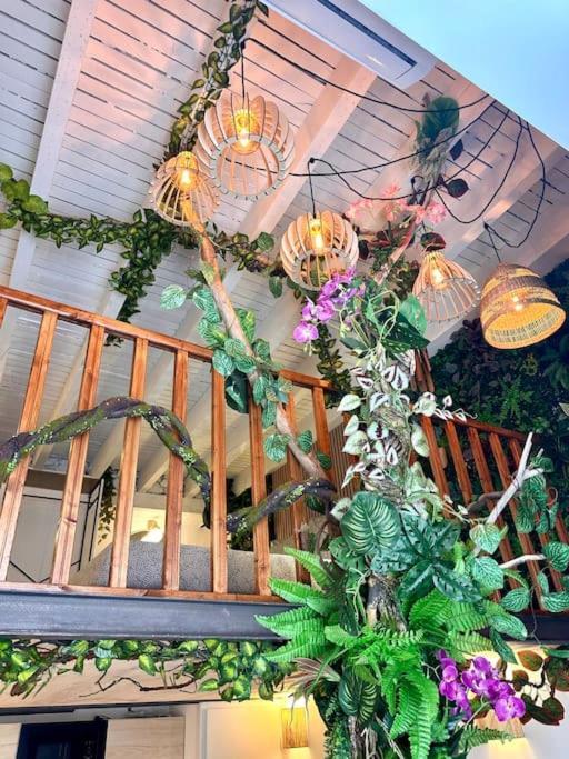 Apartment Jungle Avec Jaccuzi Au Coeur De *