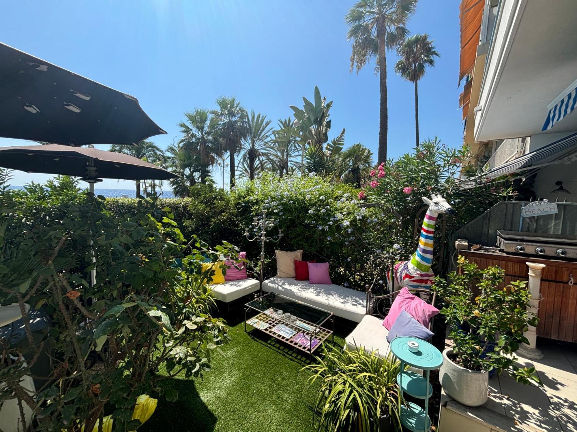 Promenade Des Center Sea And Front Design Flat With Private Garden Nice