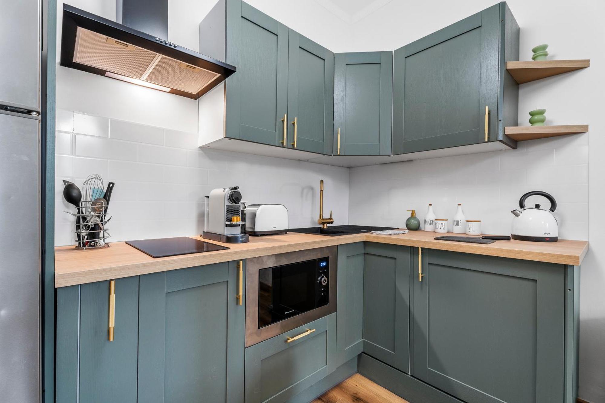 Renting - Verdi - Charm & Comfort & Aircon Nice