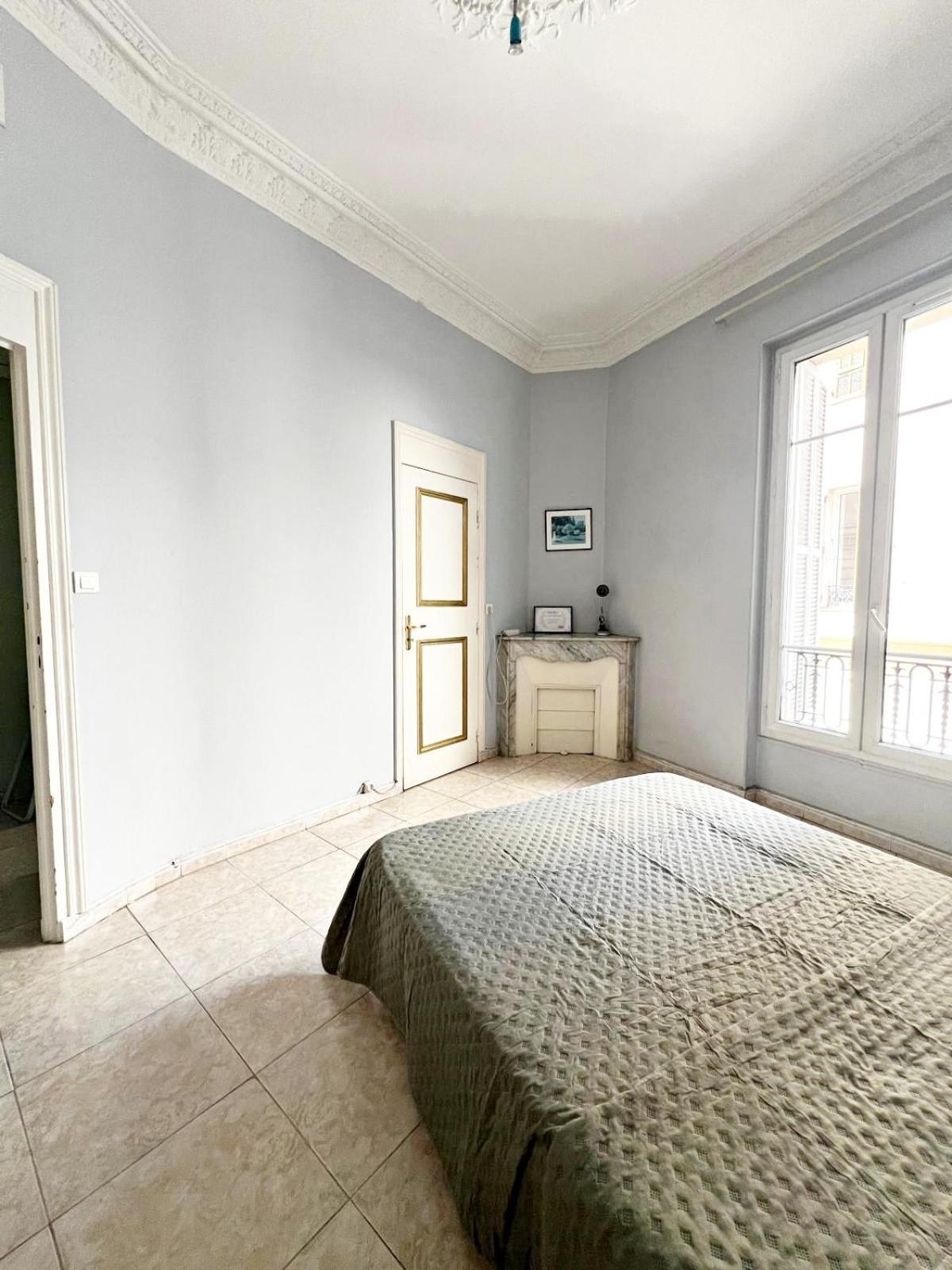 Spacieux Climatise Centre Apartment *