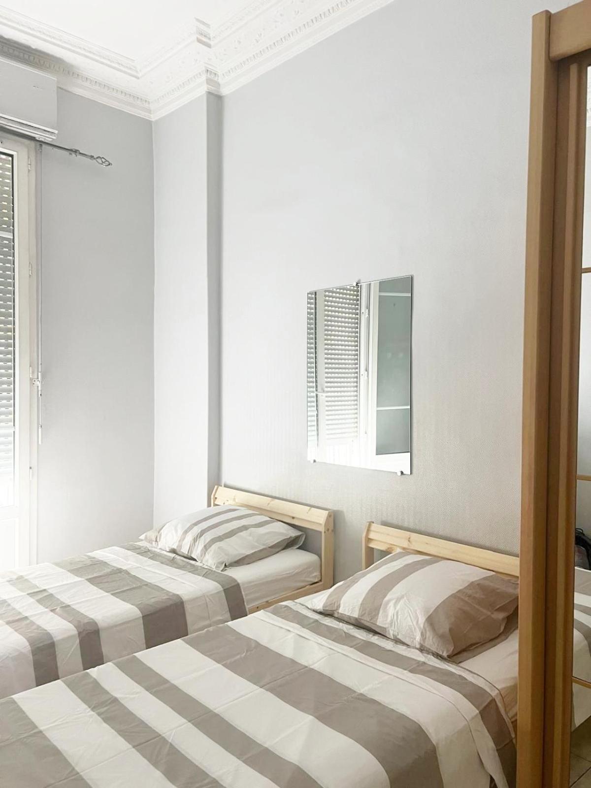 Spacieux Climatise Centre *