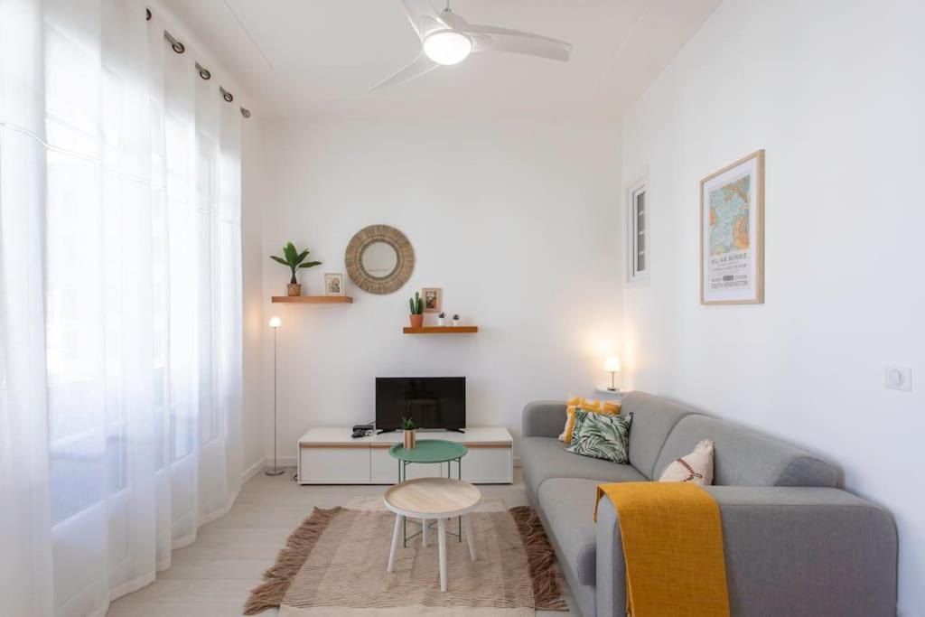 Cosy And Hyper Jean Medecin