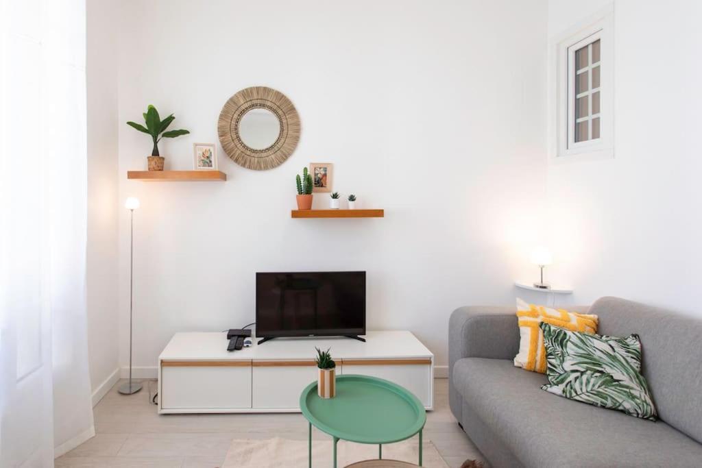 Cosy And Hyper Jean Medecin