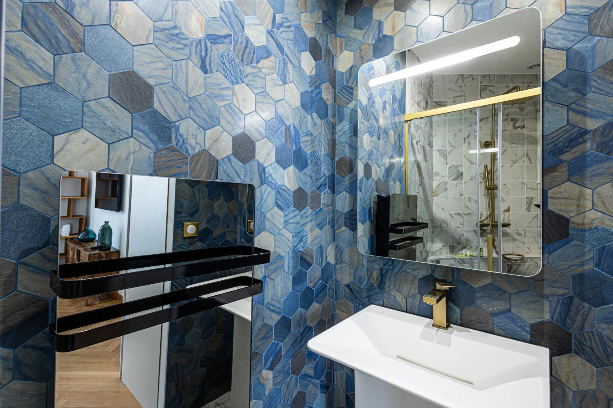 Days Promenade Apartment *