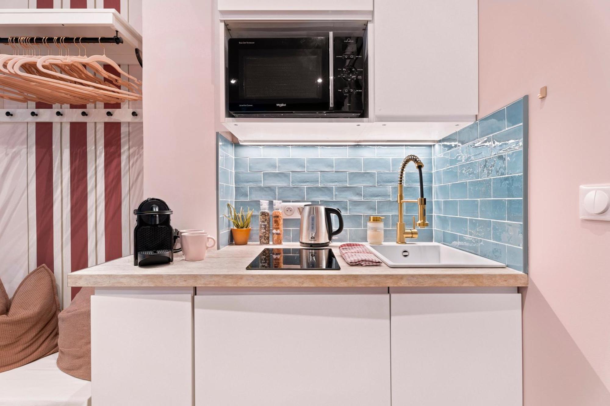Renting - Spitalieri - Chic & Cosy Art Deco Nest Etoile Apartamento *