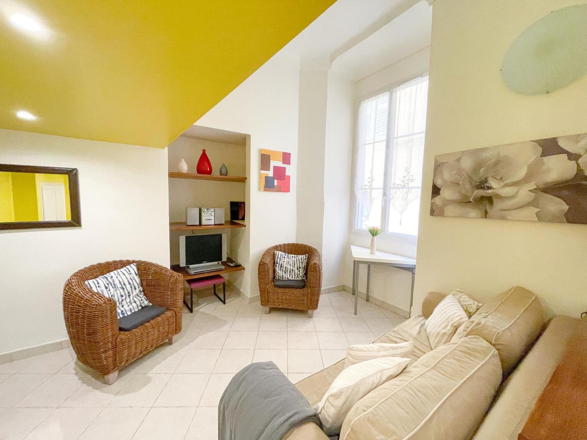 Atypique Au Coeur Du Vieux-nice Nice