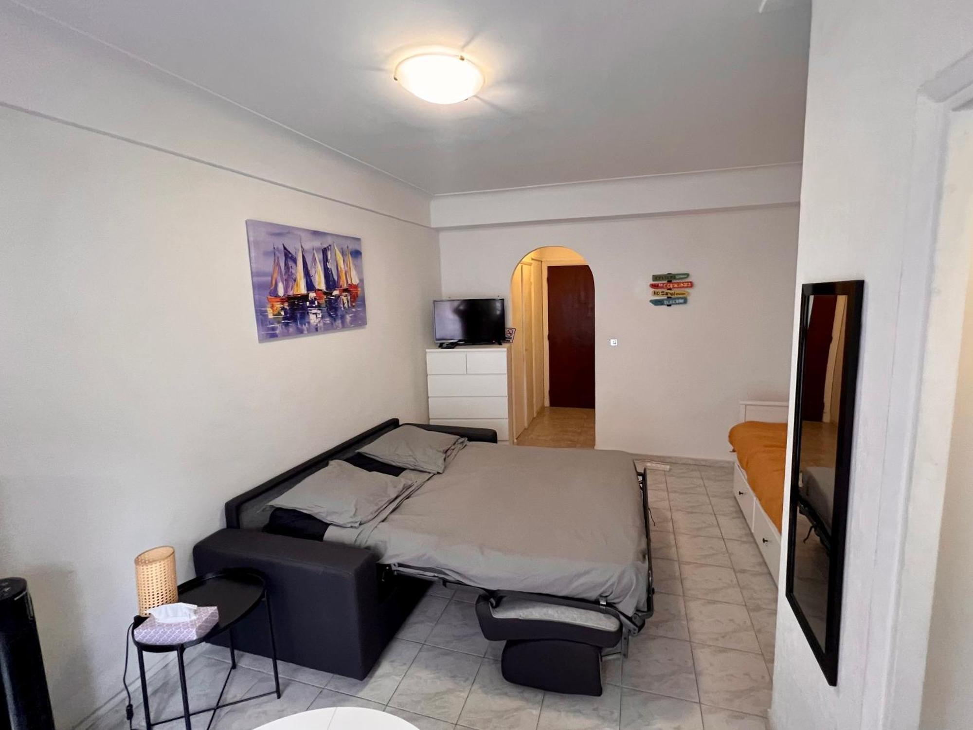 Fully Equipped For 3, Near Negresco Apartment *