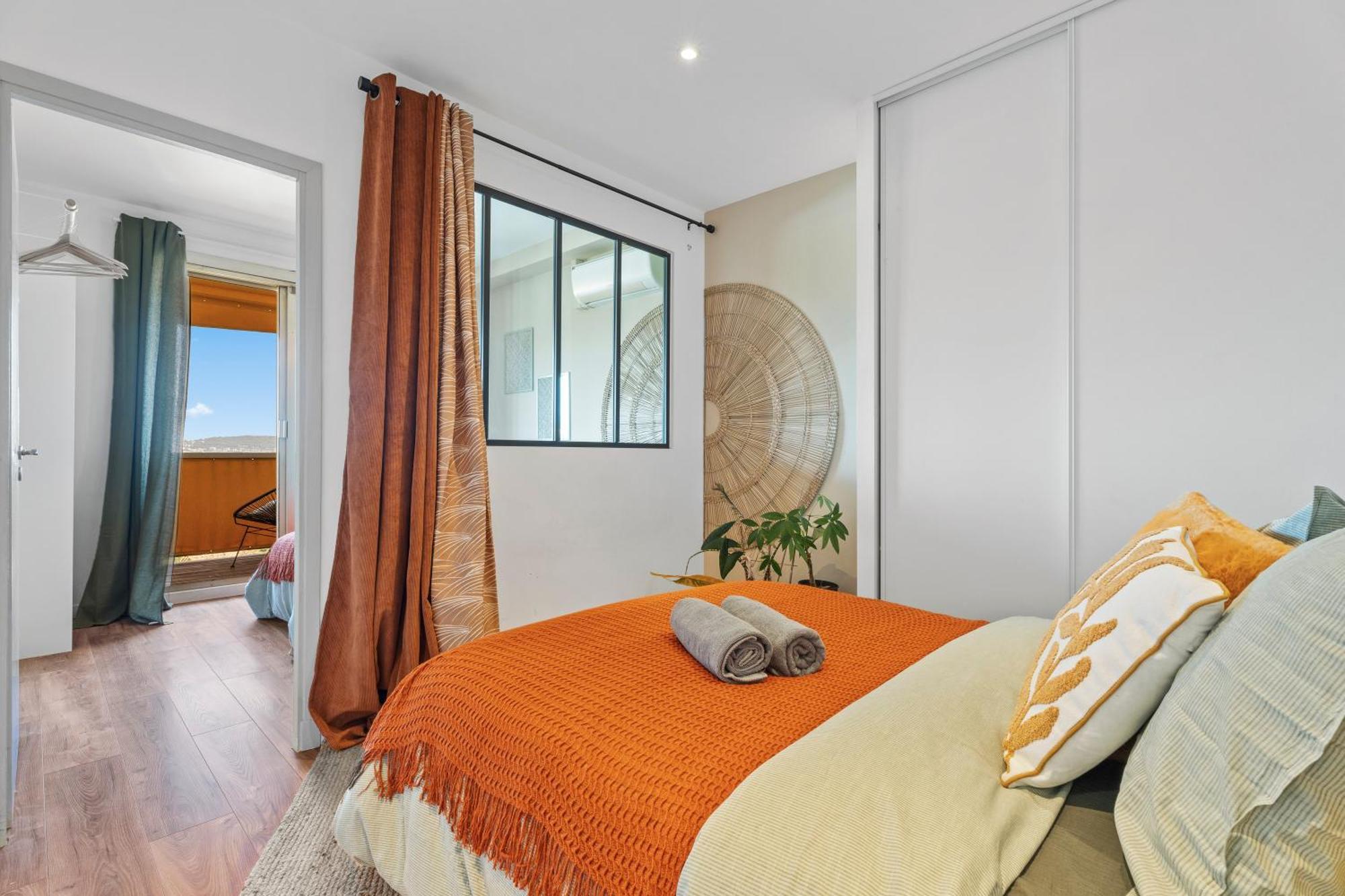 Renting - Abbaye - Luxury Penthouse Sea View Pool Tennis Parking Nice