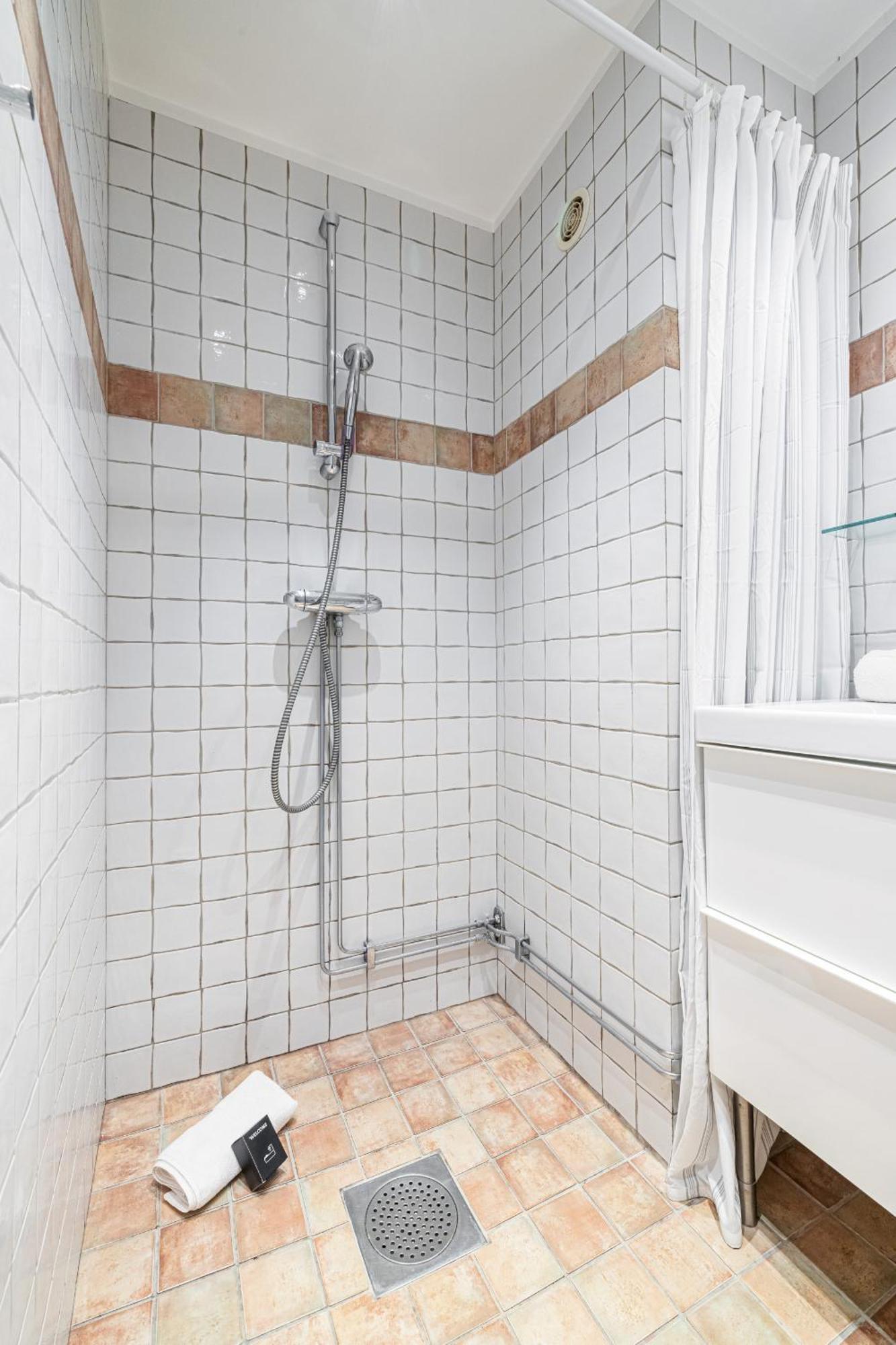 2 Bdr With Independent - Old Town Apartment