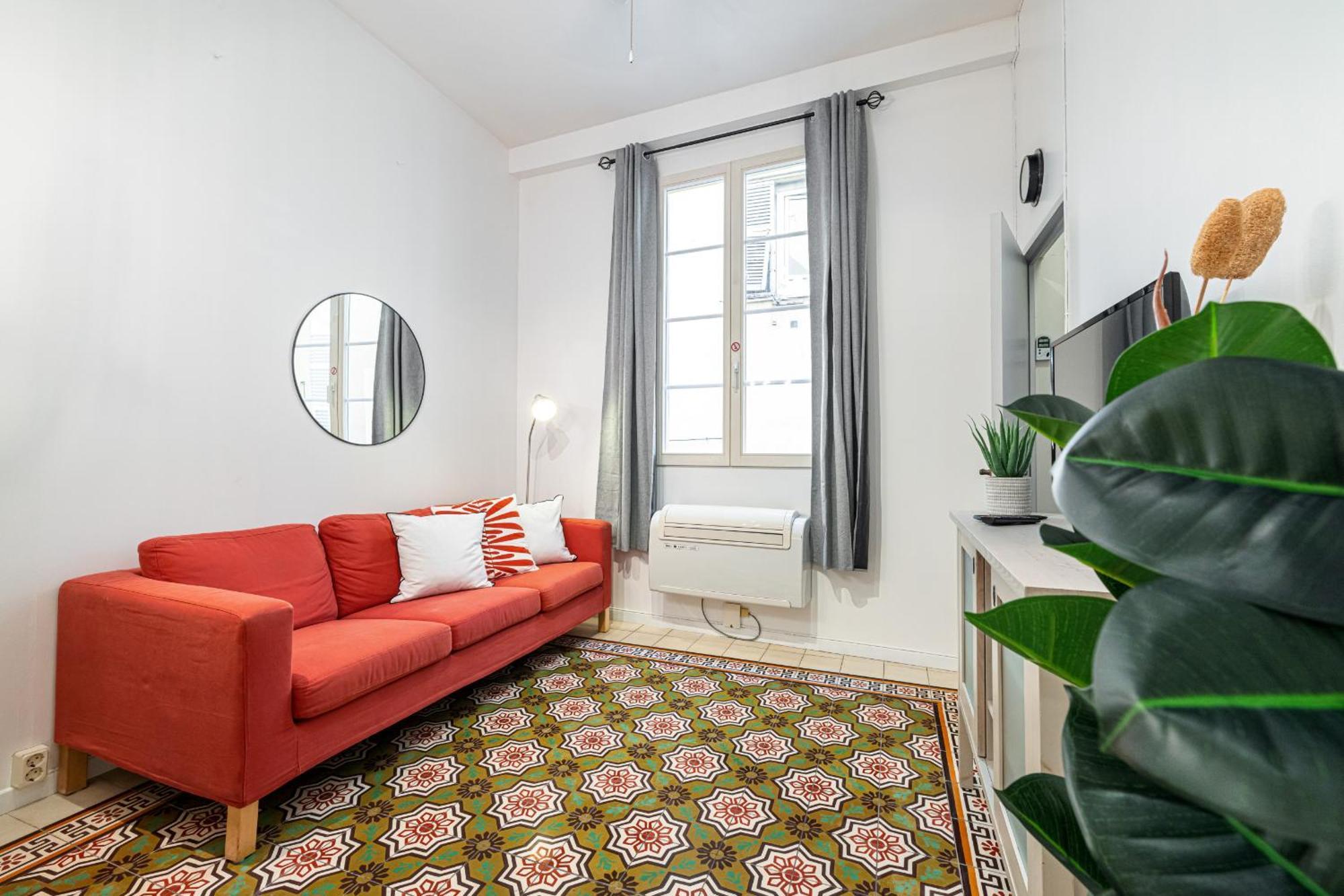 2 Bdr With Independent - Old Town *