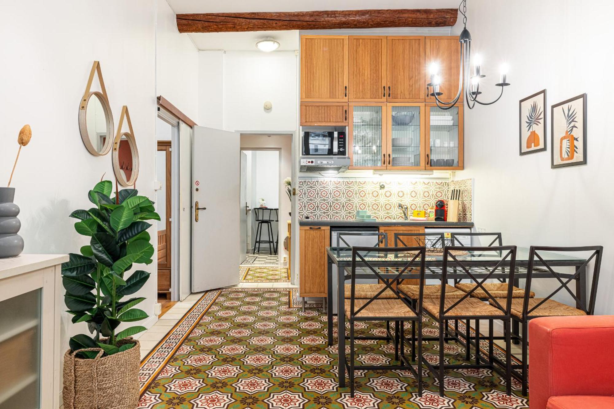 2 Bdr With Independent - Old Town * Nice