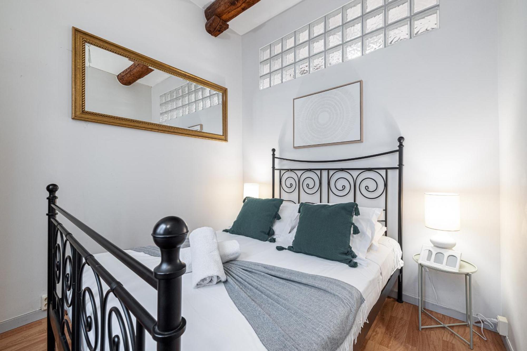 Apartment 2 Bdr With Independent - Old Town *