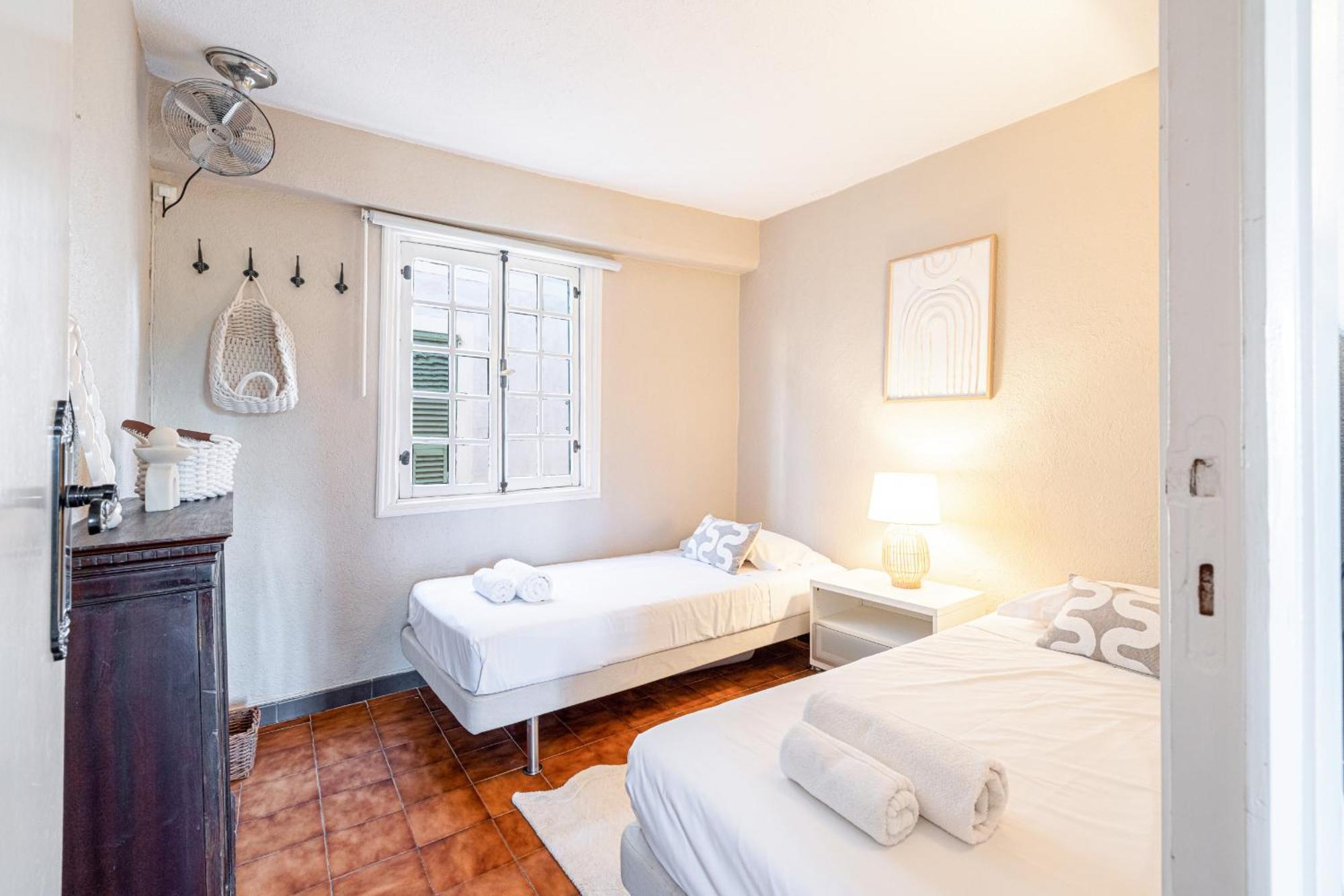 2 Bdr Panoramic View On Gardens Apartment Nice