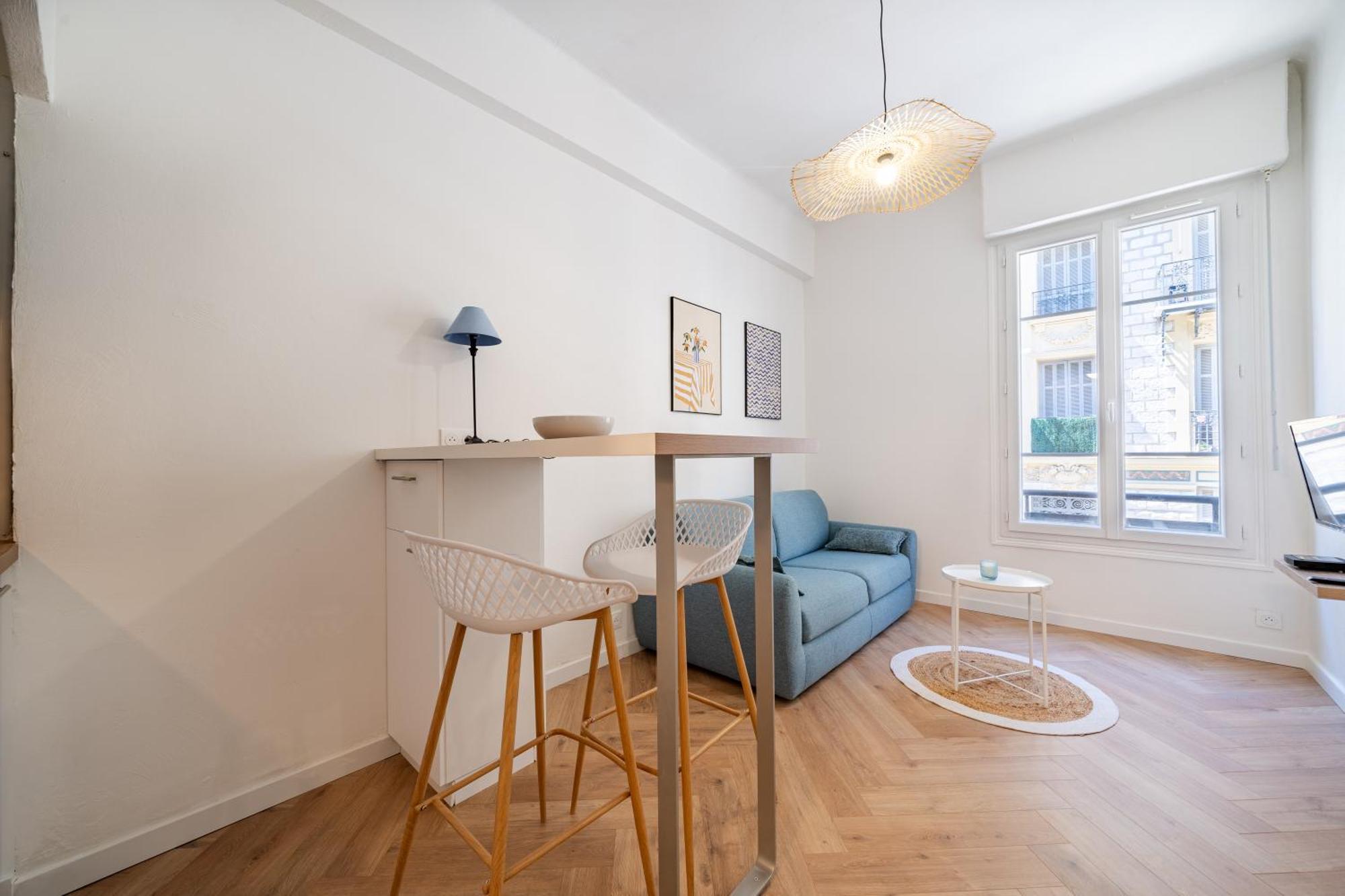 Hypercentre De Climatise *