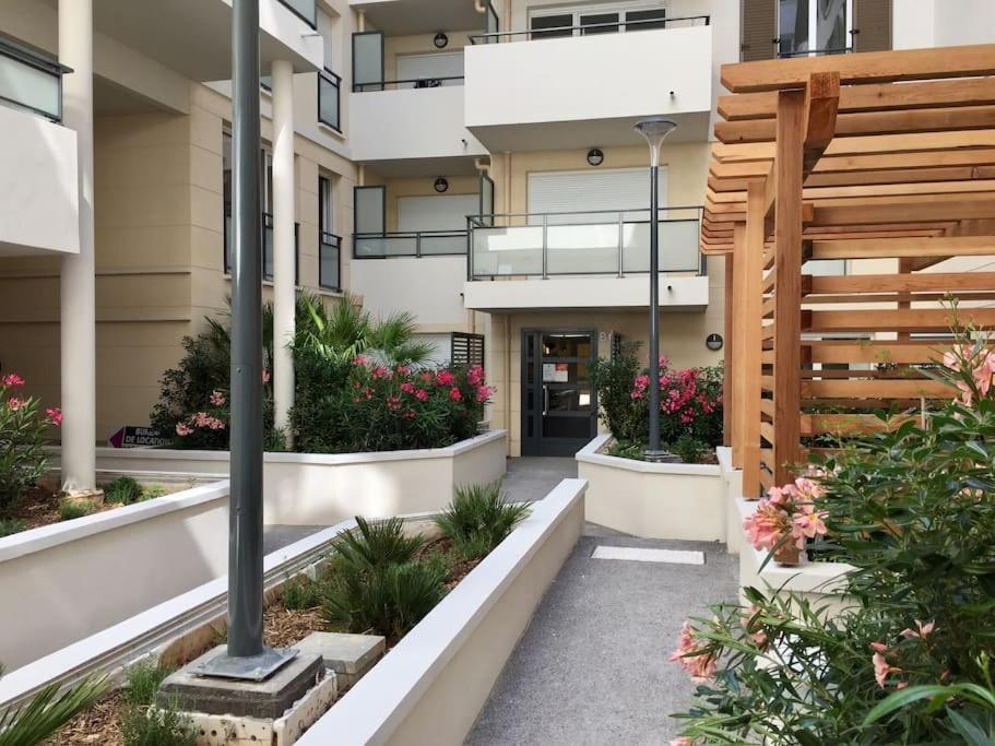 Ma Place Au Sud 405 *