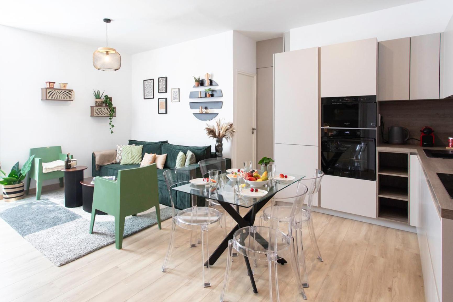 L52 2bdr Massena Central, 2 Min From The Ac Apartment Nice