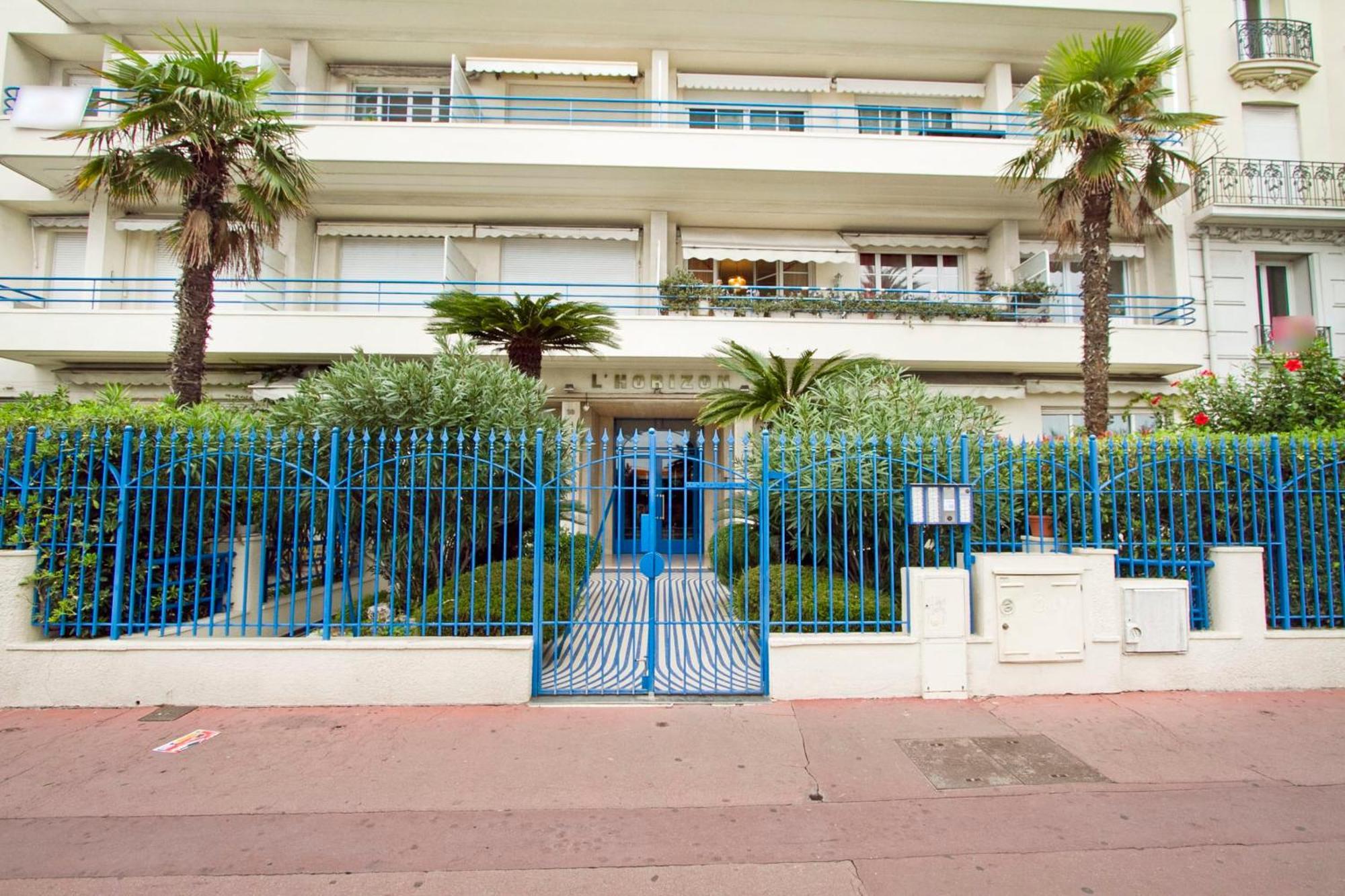 Promenade Des - Sea View 2bdr