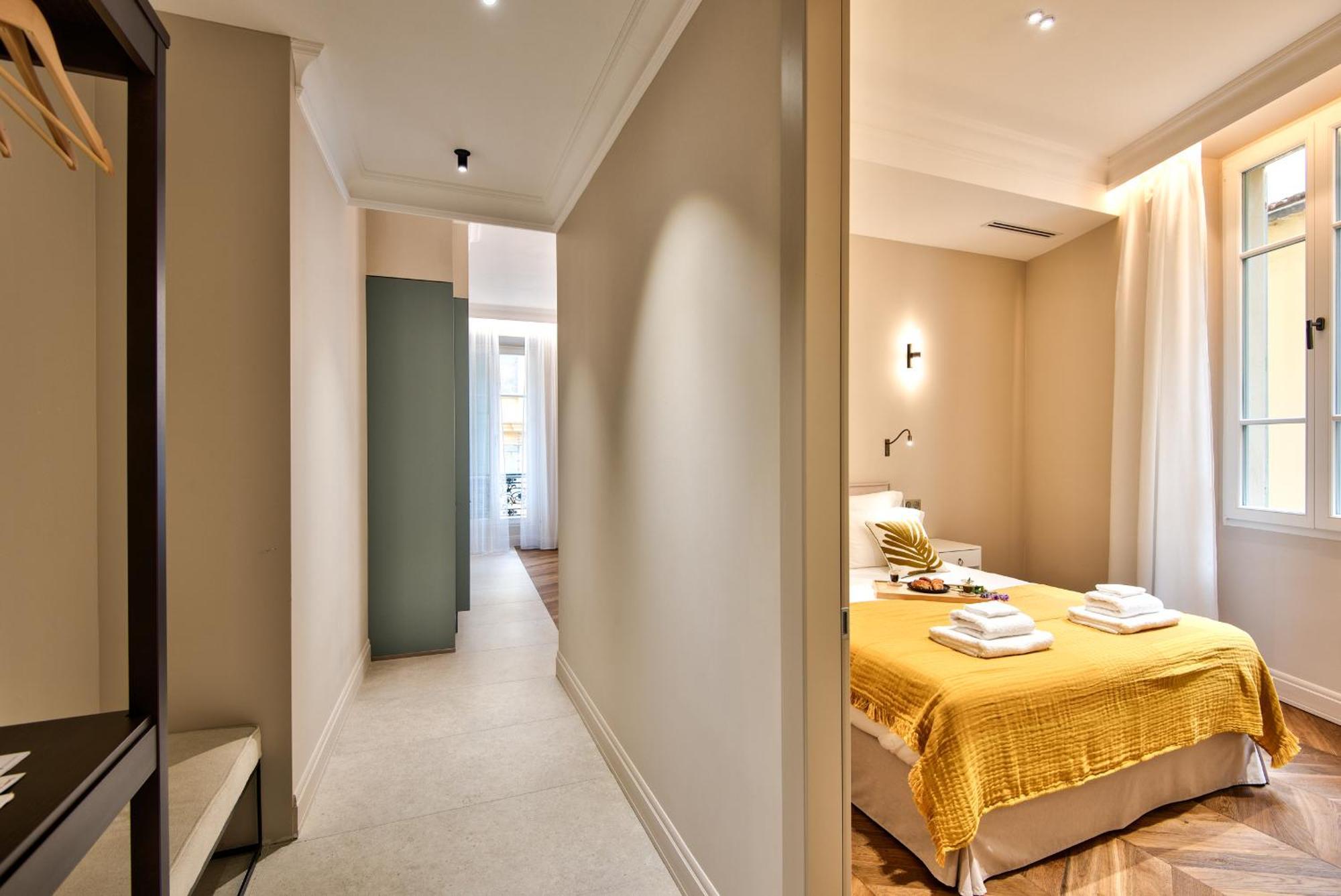 9 Alberti Centre Aparthotel