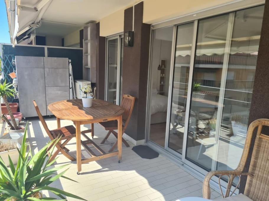 Superbe Luxueux Spacieux 50 M2 Port Nice