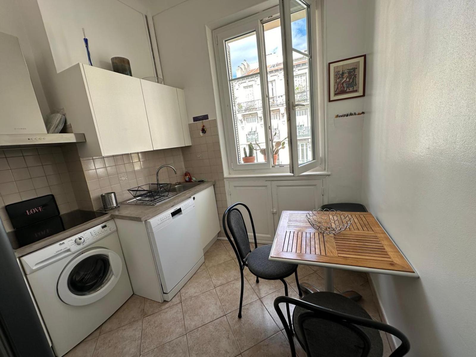 Beau T2 Proche Negresco Apartamento Nice