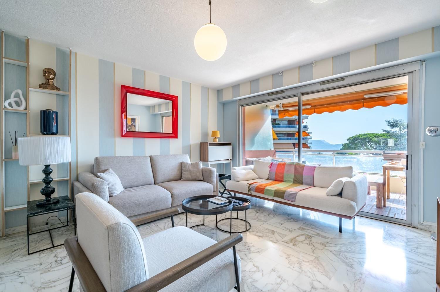 Superbe 2 Pieces Clim Et Parking Apartment *