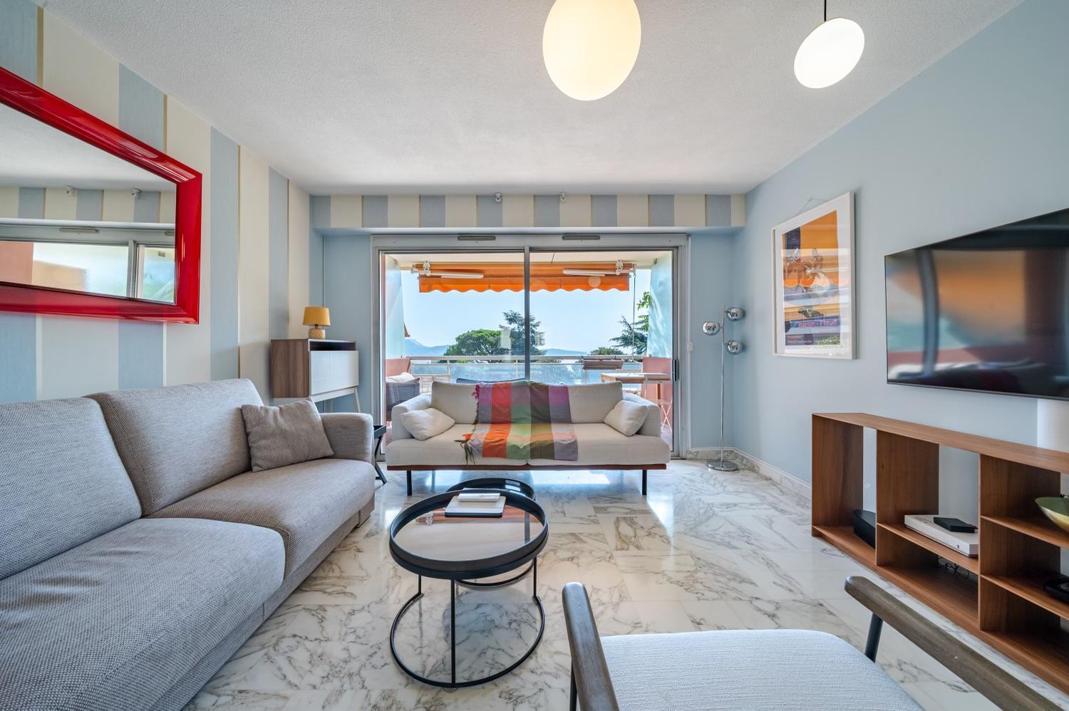 Apartment Superbe 2 Pieces Clim Et Parking