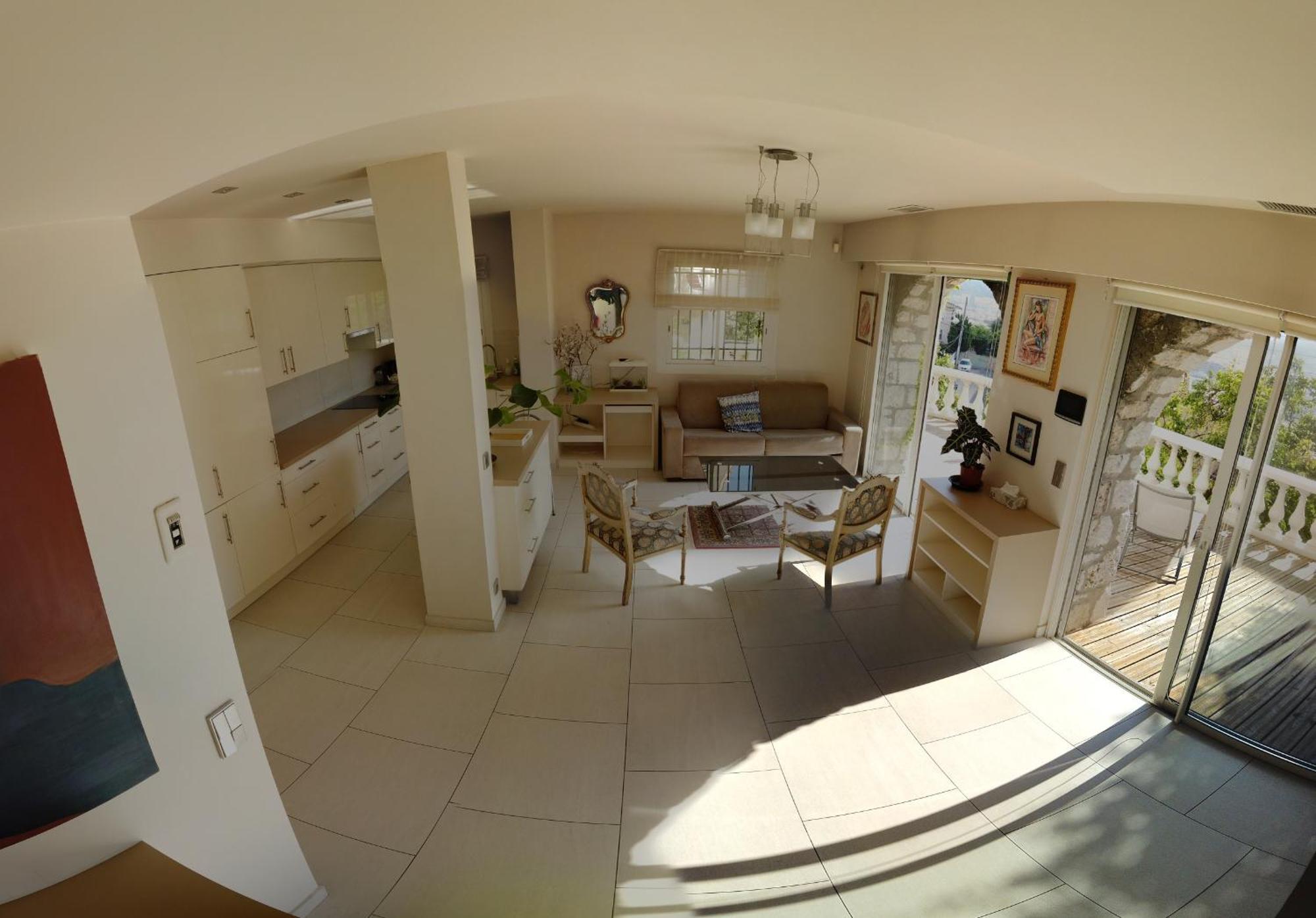 Villa Spacieuse, Totalement Adaptee Aux Normes Pmr *