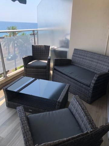 Eros Apartment
