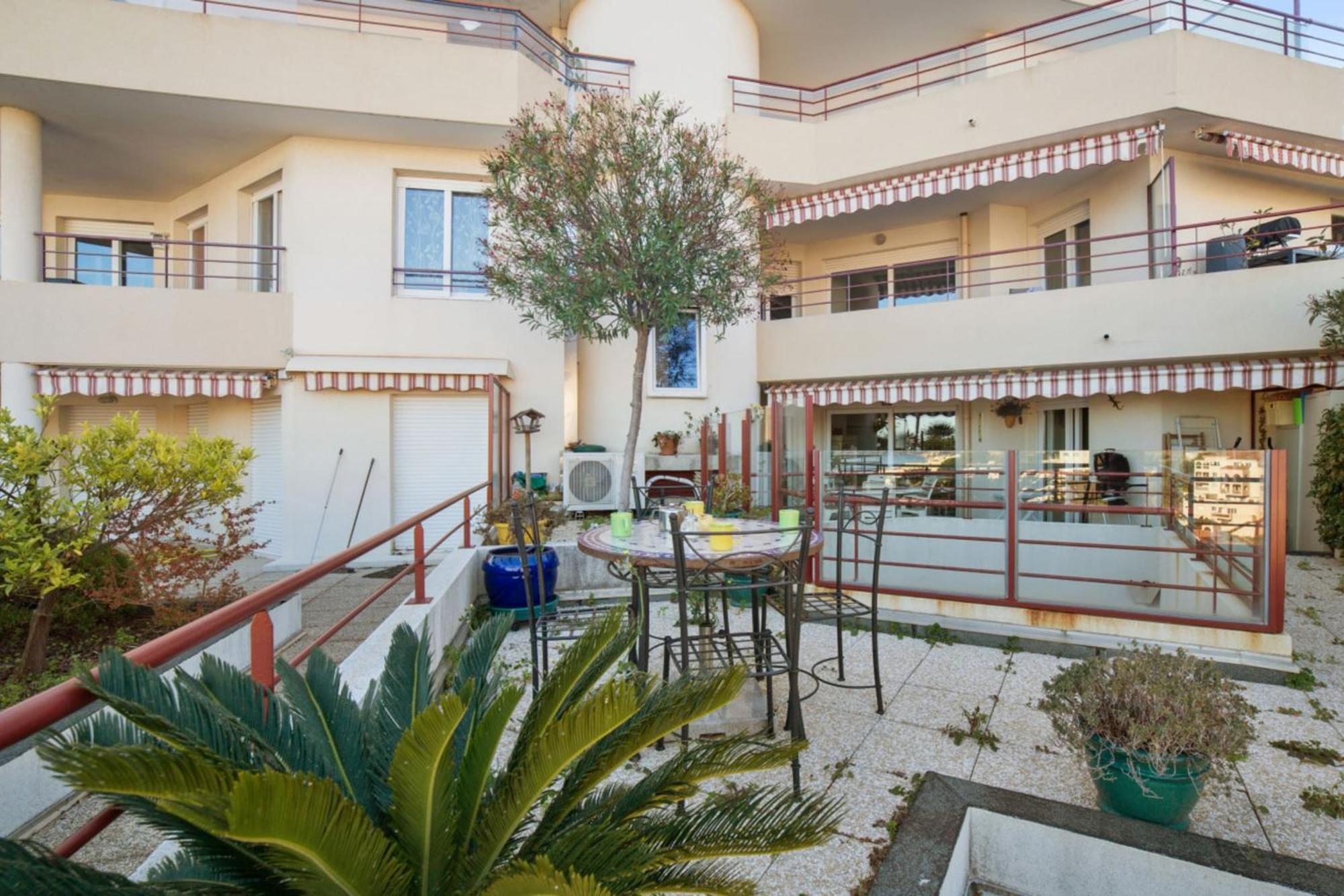 Lanterne Welkeys Apartment