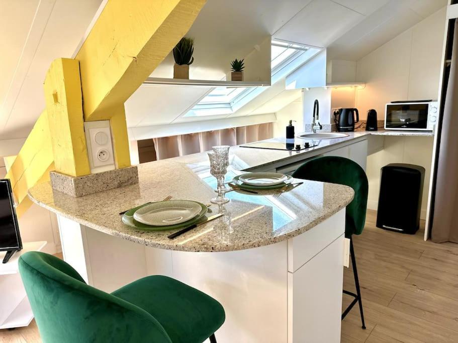 Apartment Joli Studio, Idealement Situe, Tres Proche Gare *
