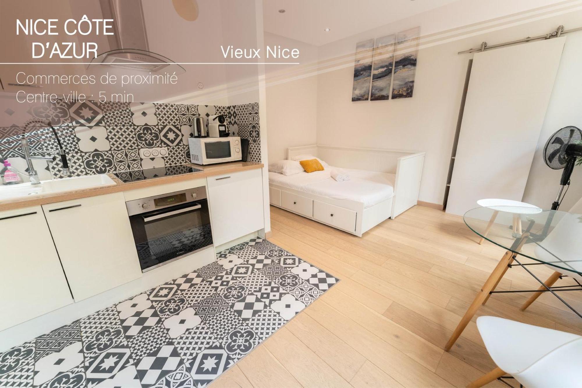 Apartment Joli Au Coeur De La Vieille Nice