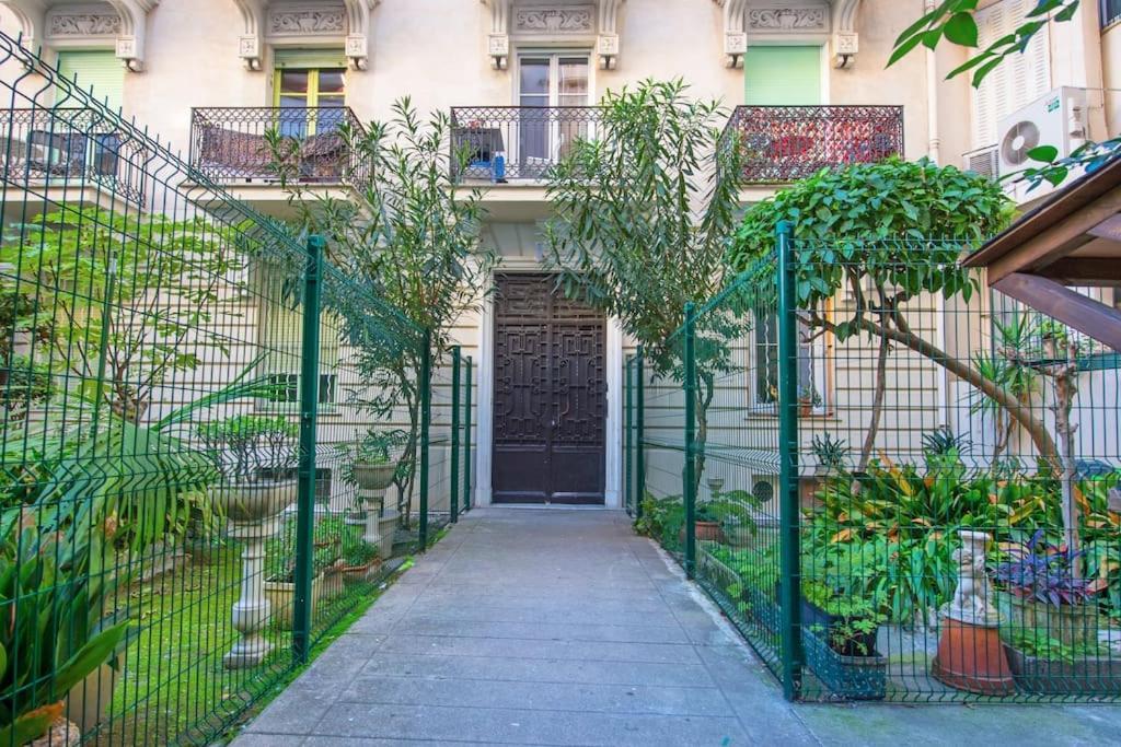 - - Superbe Avec Balcon - Centre - - Apartment Nice