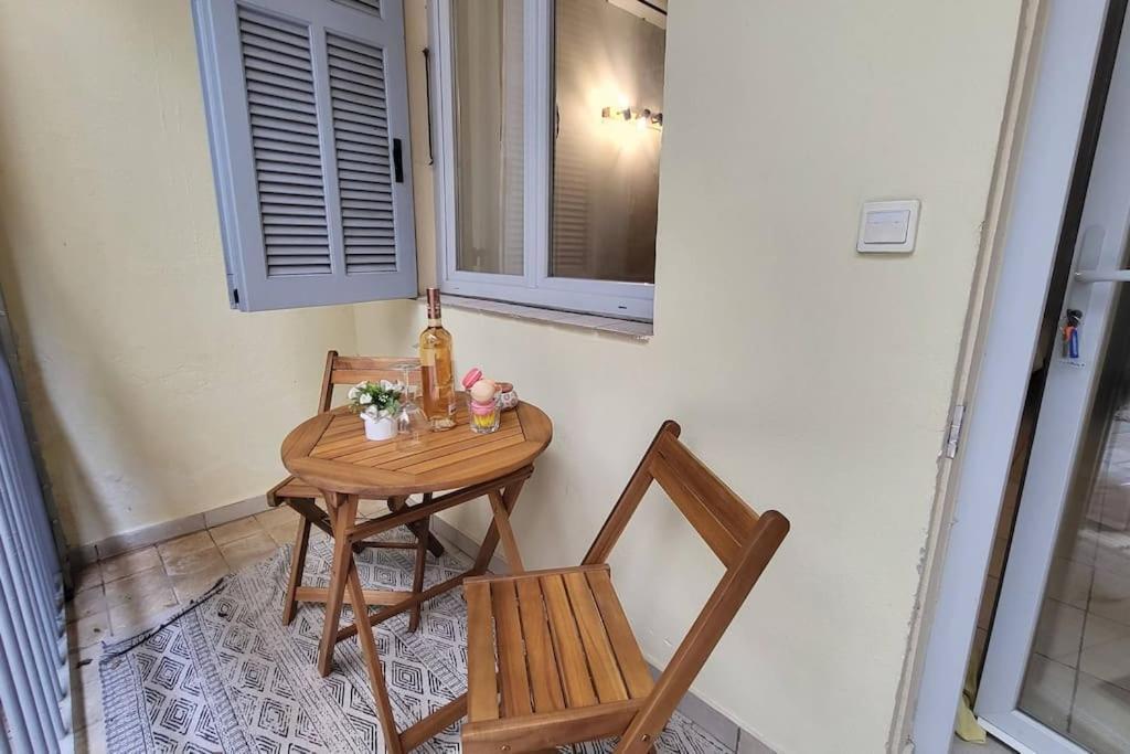 Patio D'azur- Coquet 2pers 2lits Proche Plages Appartement *