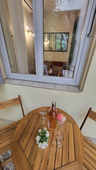 Patio D'azur- Coquet 2pers 2lits Proche Plages * Nice