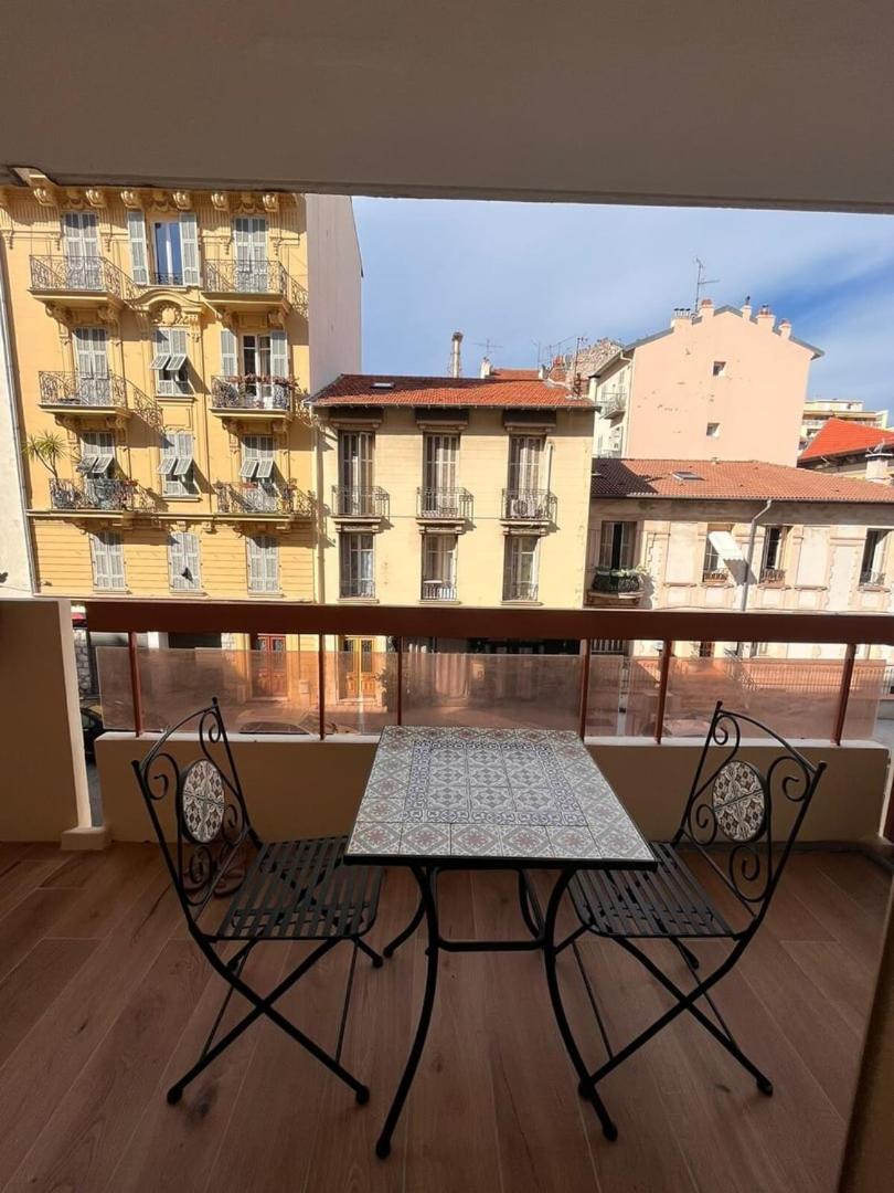 Beautiful - Terrace Apartment Nice