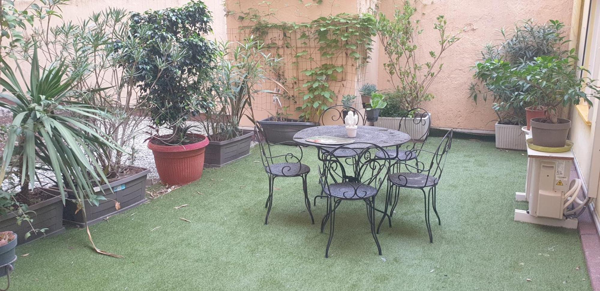 Emme Neuf Independant Centre Apartment *