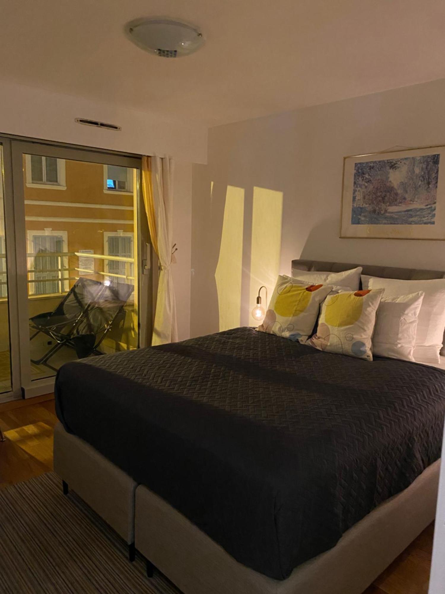 Le Grand Palais De La Mediterranee Access - Choice In Apartment Nice