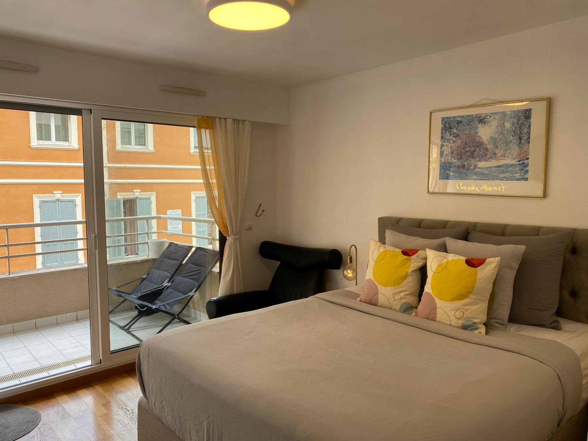Apartment Le Grand Palais De La Mediterranee Access - Choice In Nice