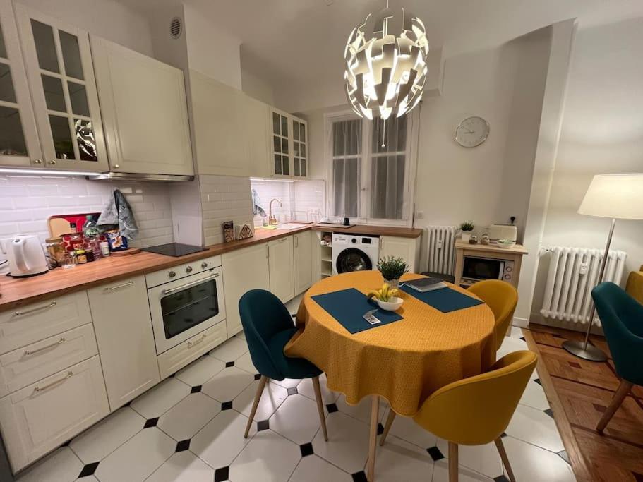 Apartment Sunny Gambetta With 3 Air Conditionings