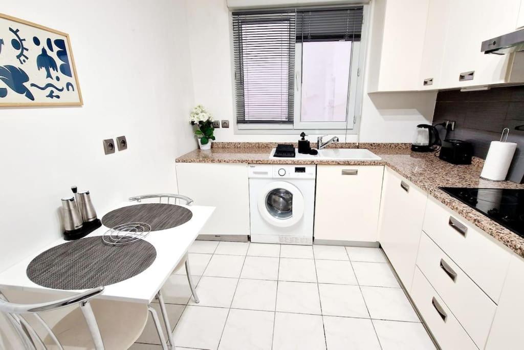 Sunny Escape Apartment Nice