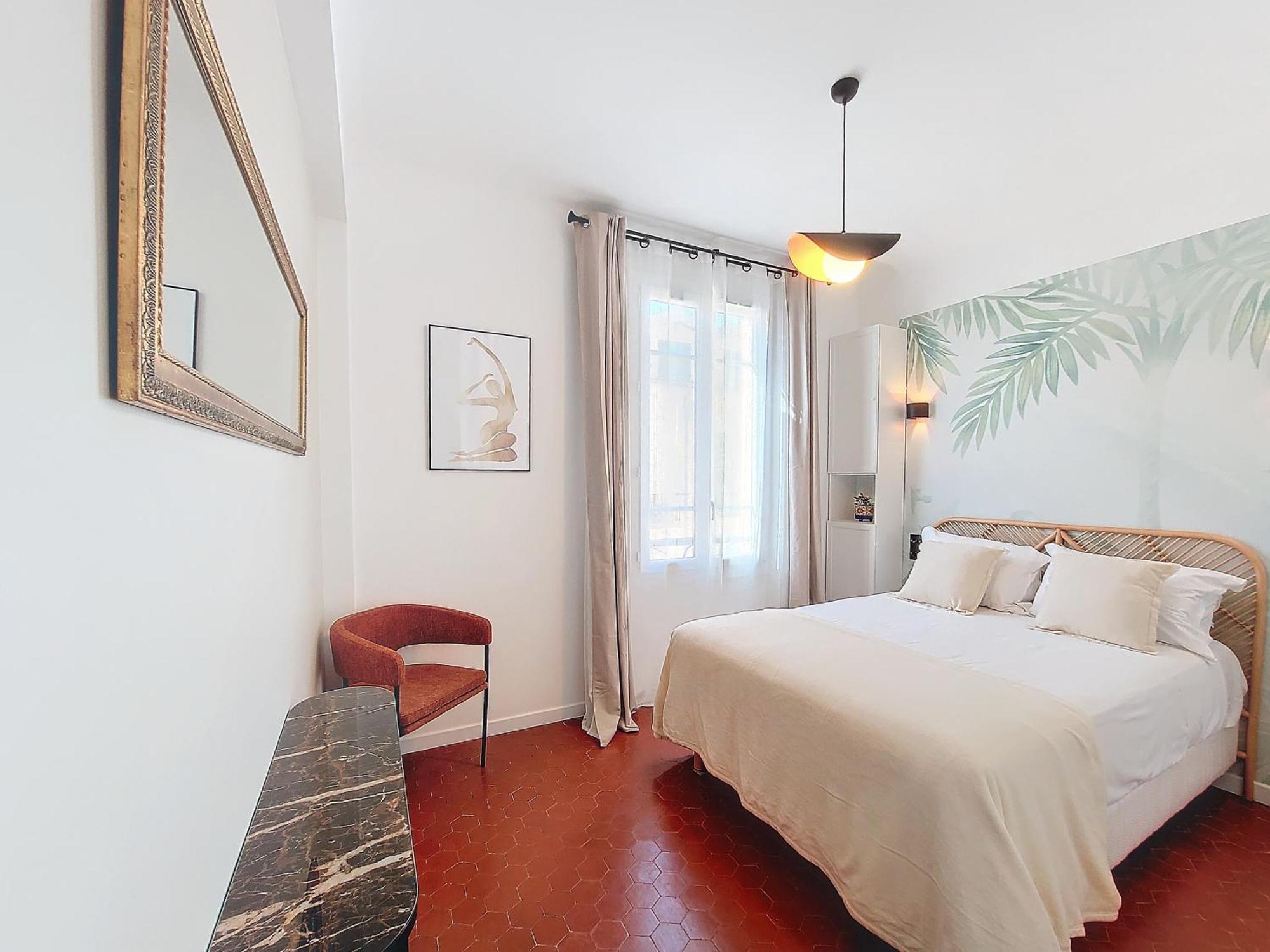 Nestor&jeeves - Fei - Port - Modern