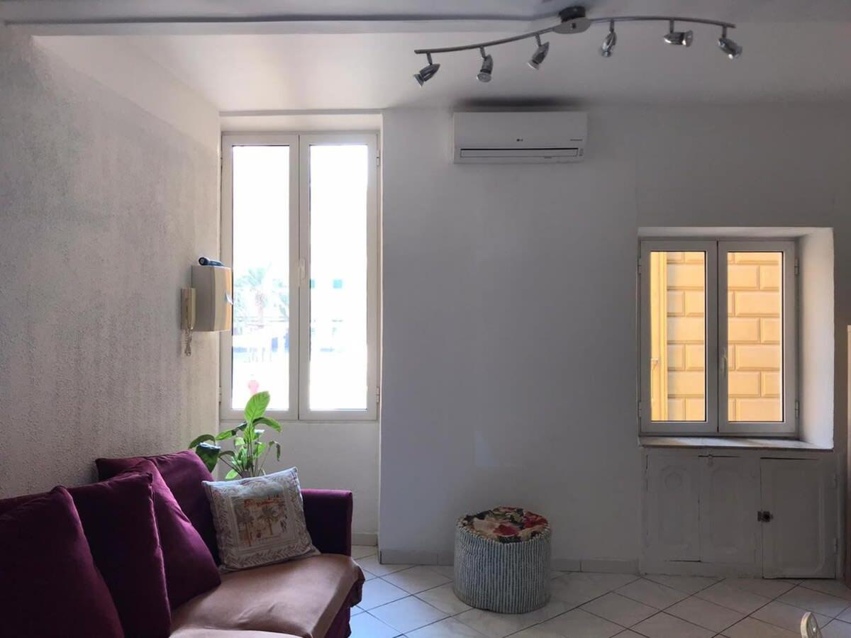 Rue St Gaetan Location Old Town * Nice