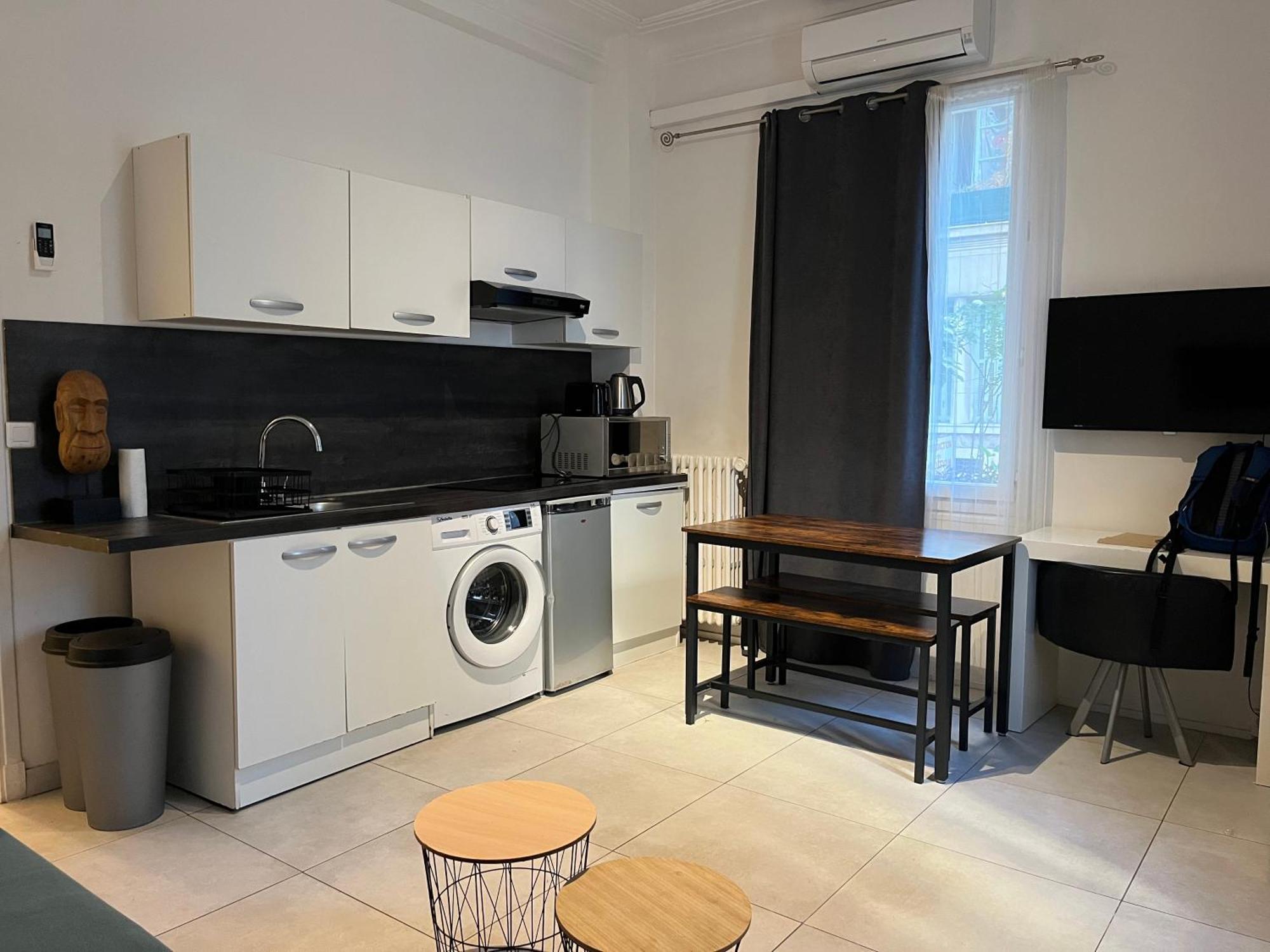 2 Pieces Hyper Centre Apartment