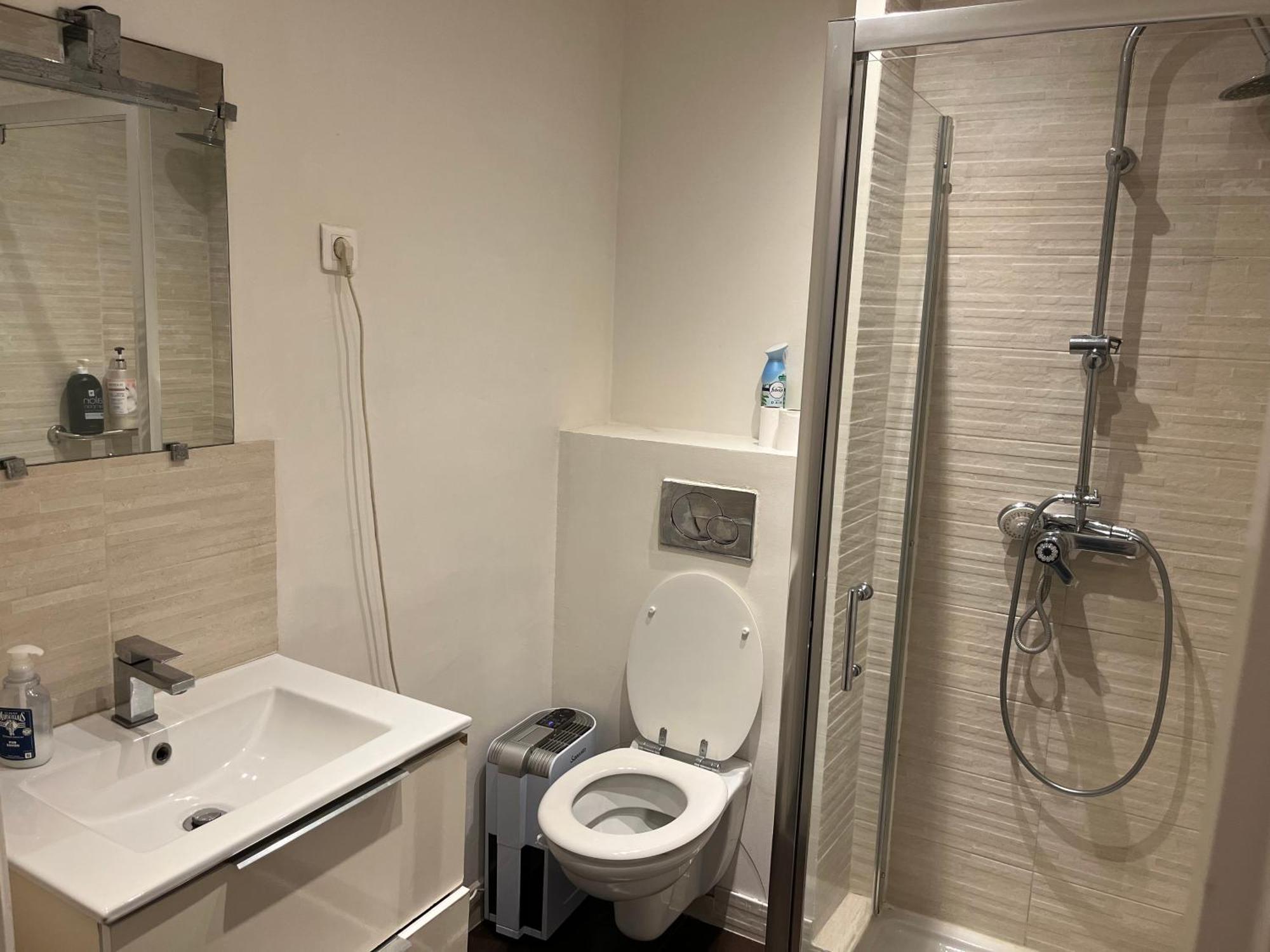 2 Pieces Hyper Centre * Nice