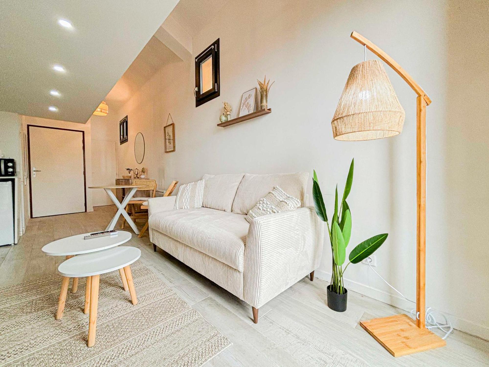 Apartment Potiers - Parking, Wifi, 2pers Nice