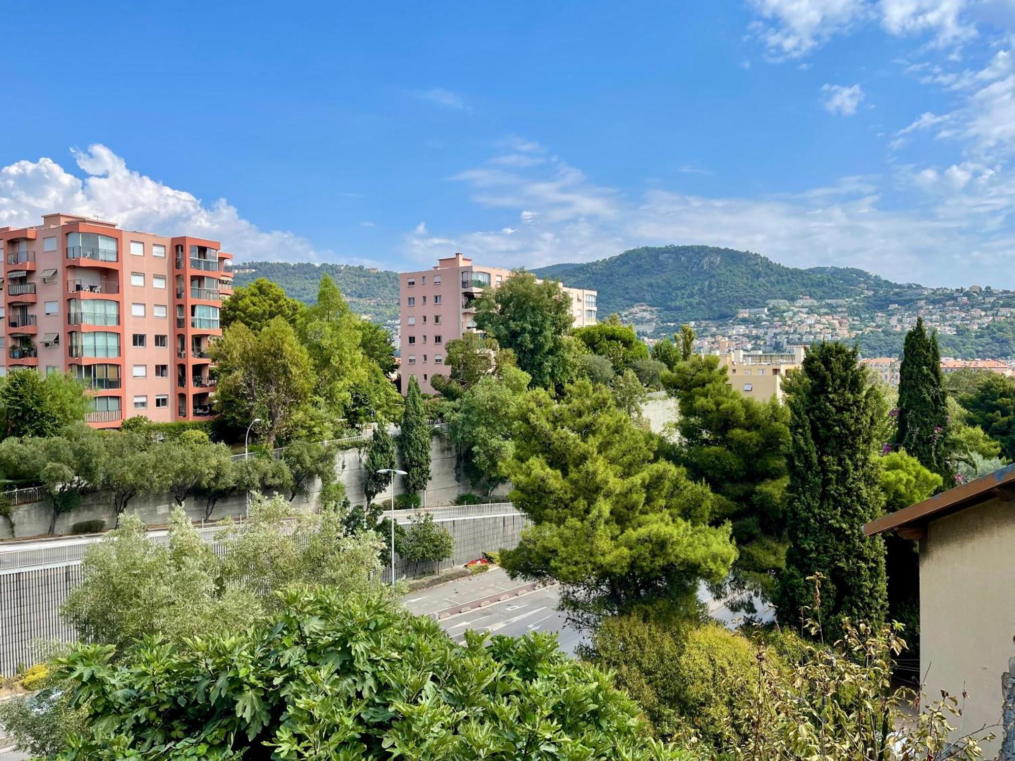 Apartment Spacieux A *