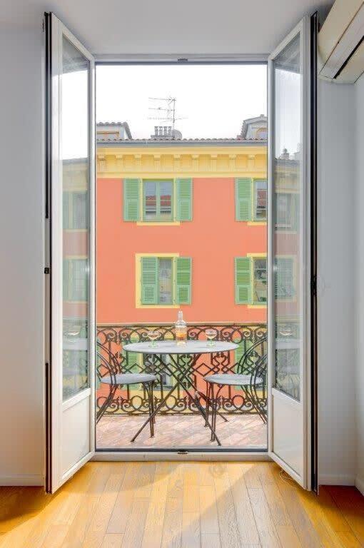 Rue Fodere Location Port Area