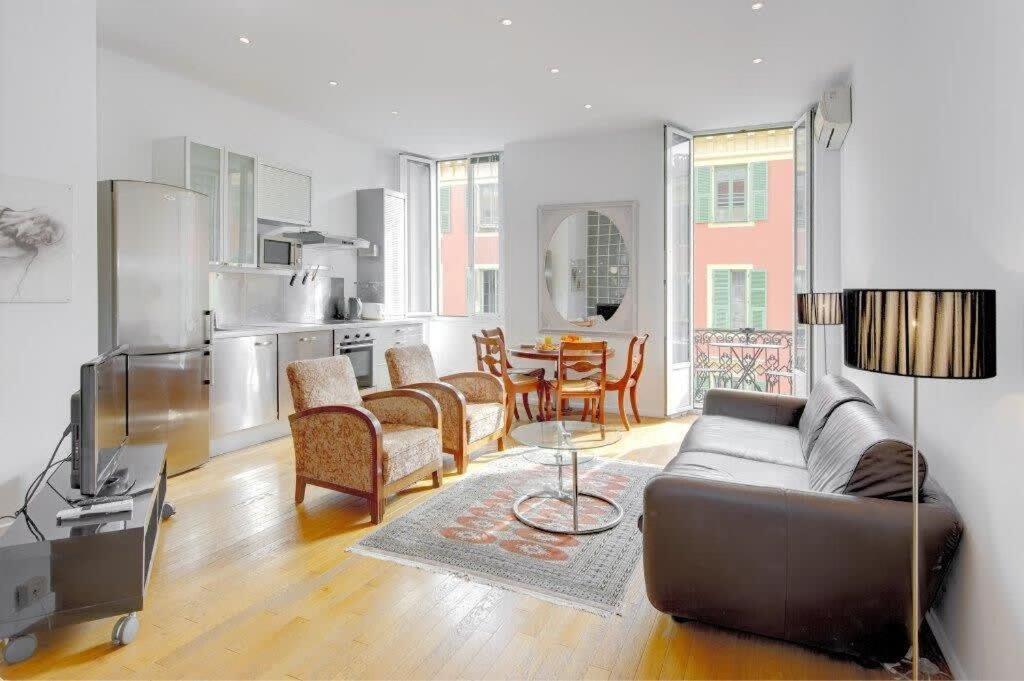 Rue Fodere Location Port Area * Nice